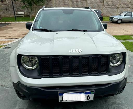 JEEP RENEGADE 1.8 16V FLEX SPORT 4P AUTOMÁTICO JEEP RENEGADE 1.8 16V FLEX SPORT 4P AUTOMÁTICO